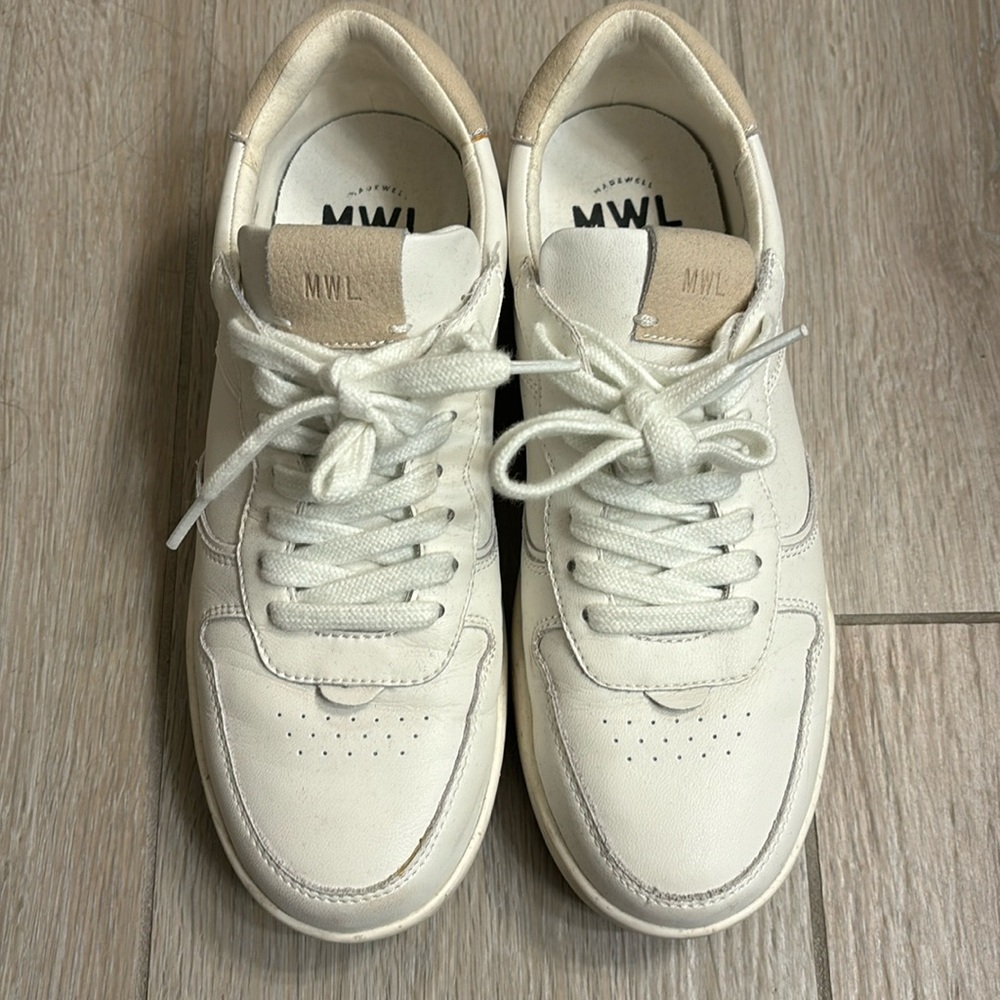 Madewell “court” sneakers.